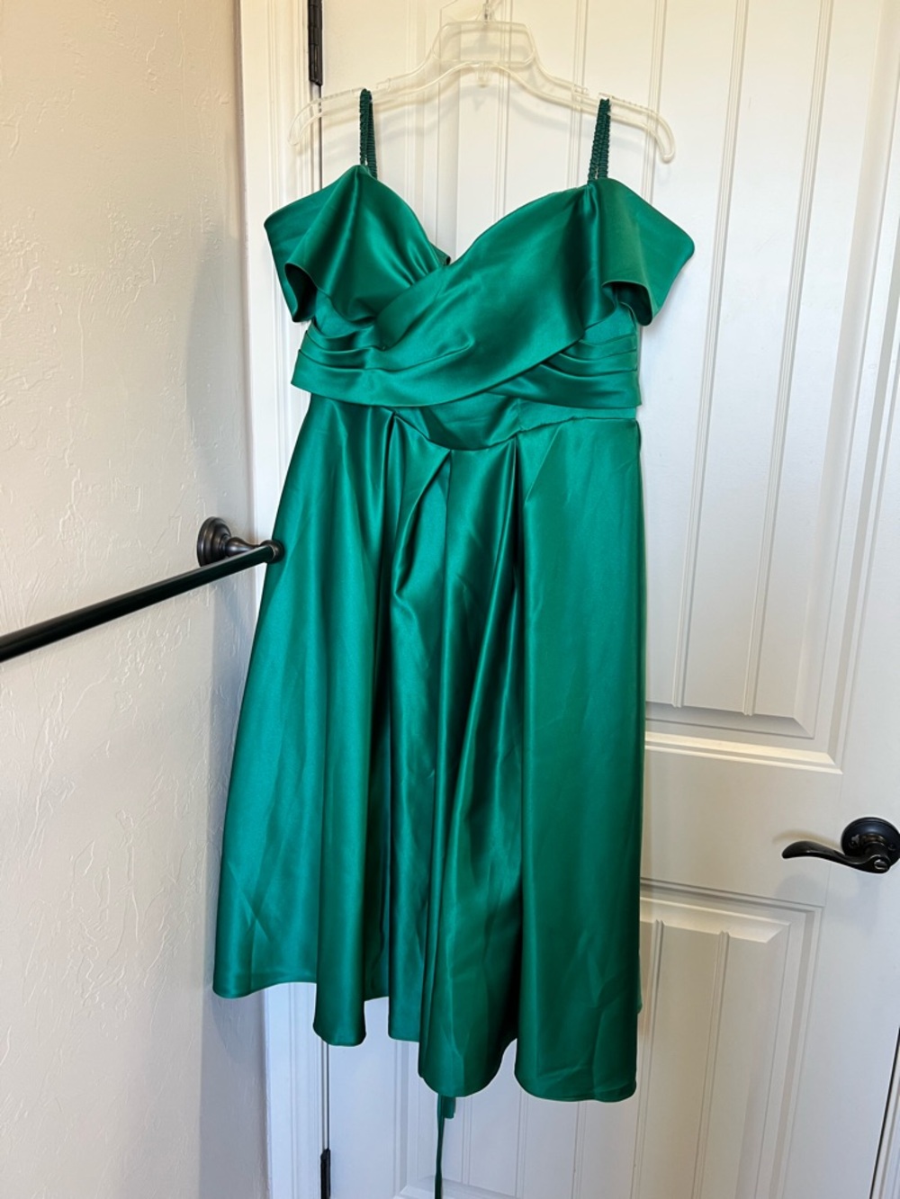 Emerald Green Satin Party Dress - Women